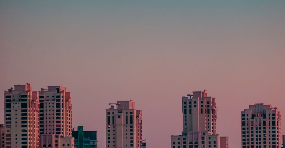 Dubai real estate cooldown lets residents profit amid regional war