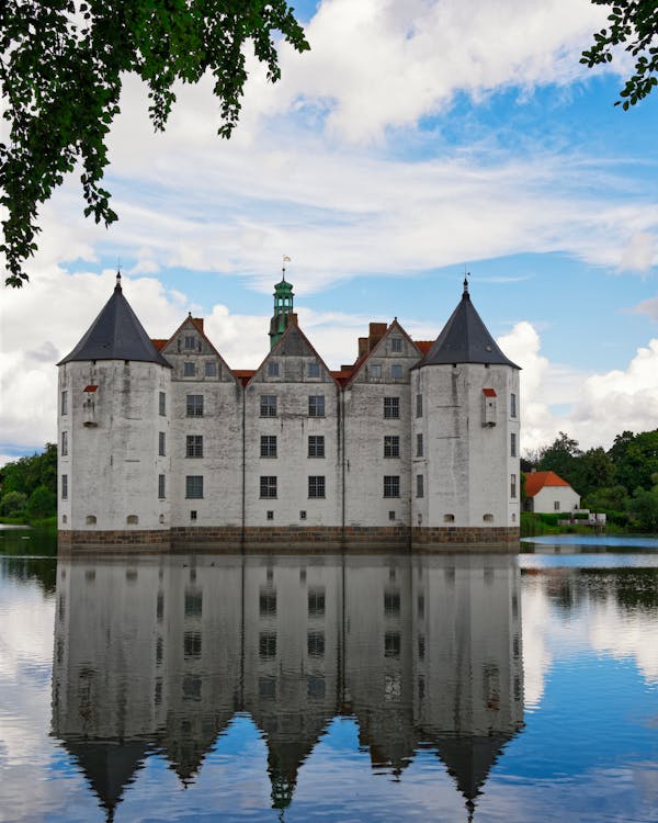 Glucksburg Castle in Germany · Free Stock Photo