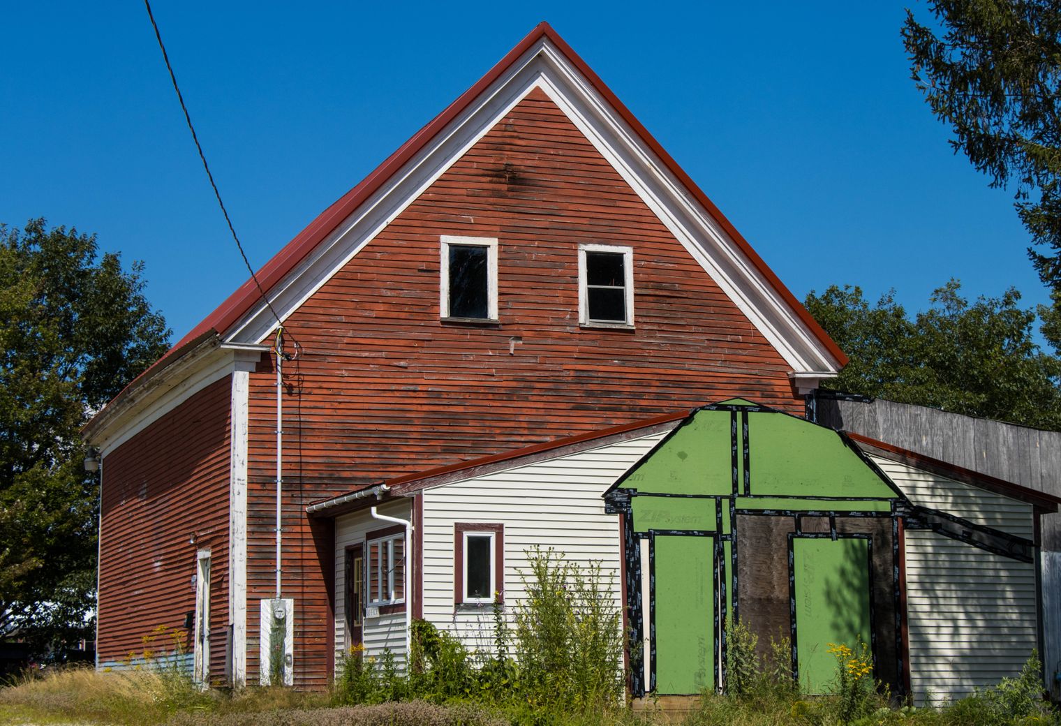 House Painting in Middle Park — careful masking before painting begins