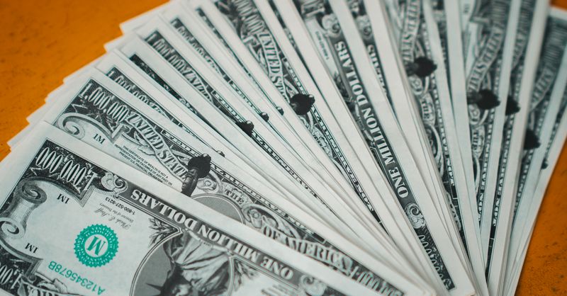 Capitalisation intérêts : guide complet 2026