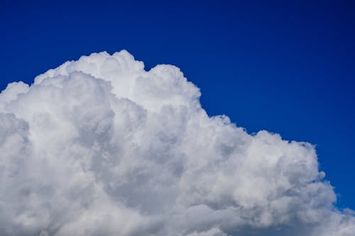 бесплатная Бесплатное стоковое фото с белый, голубой, облако Стоковое фото
