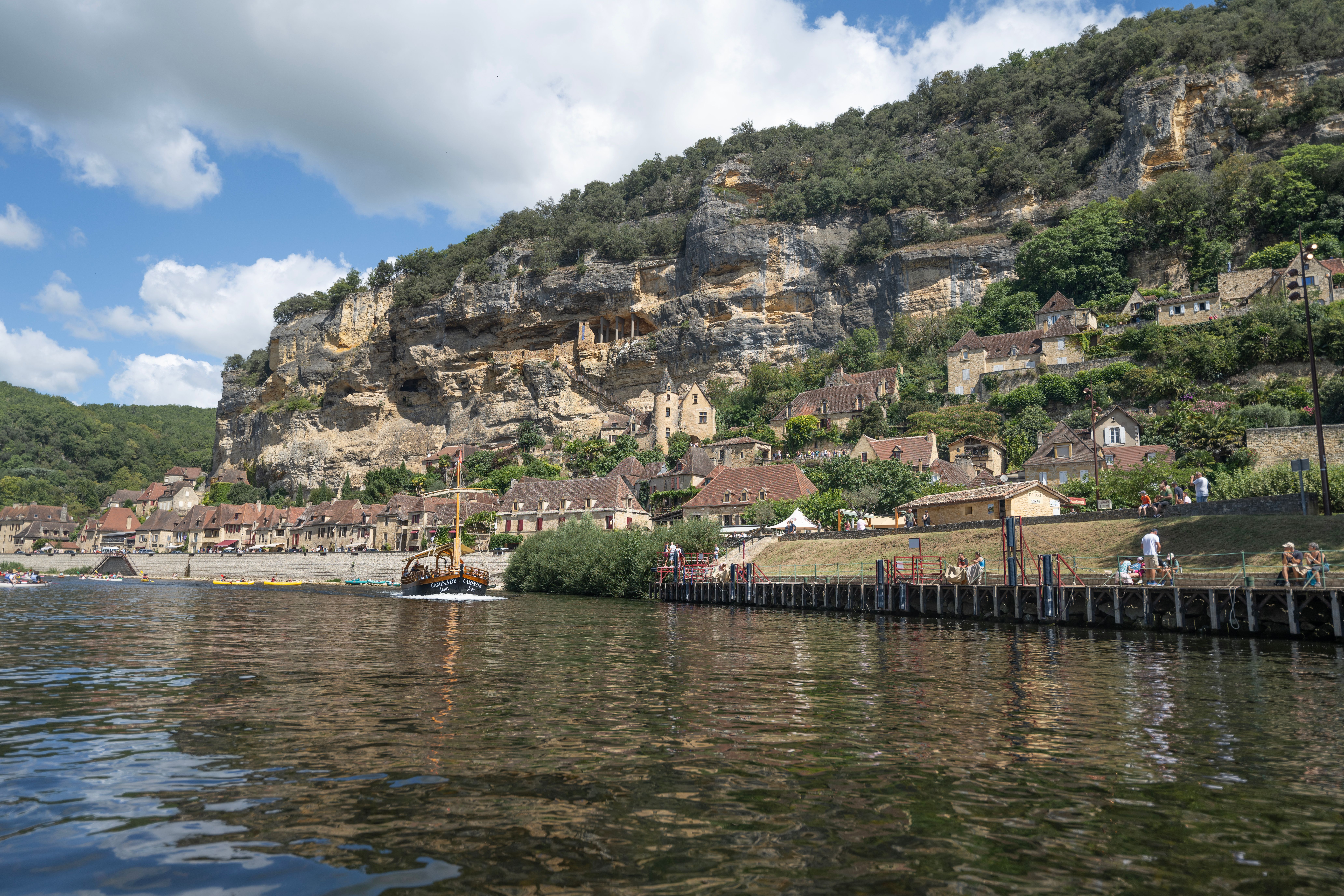La Roque-Gageac Cliff Village