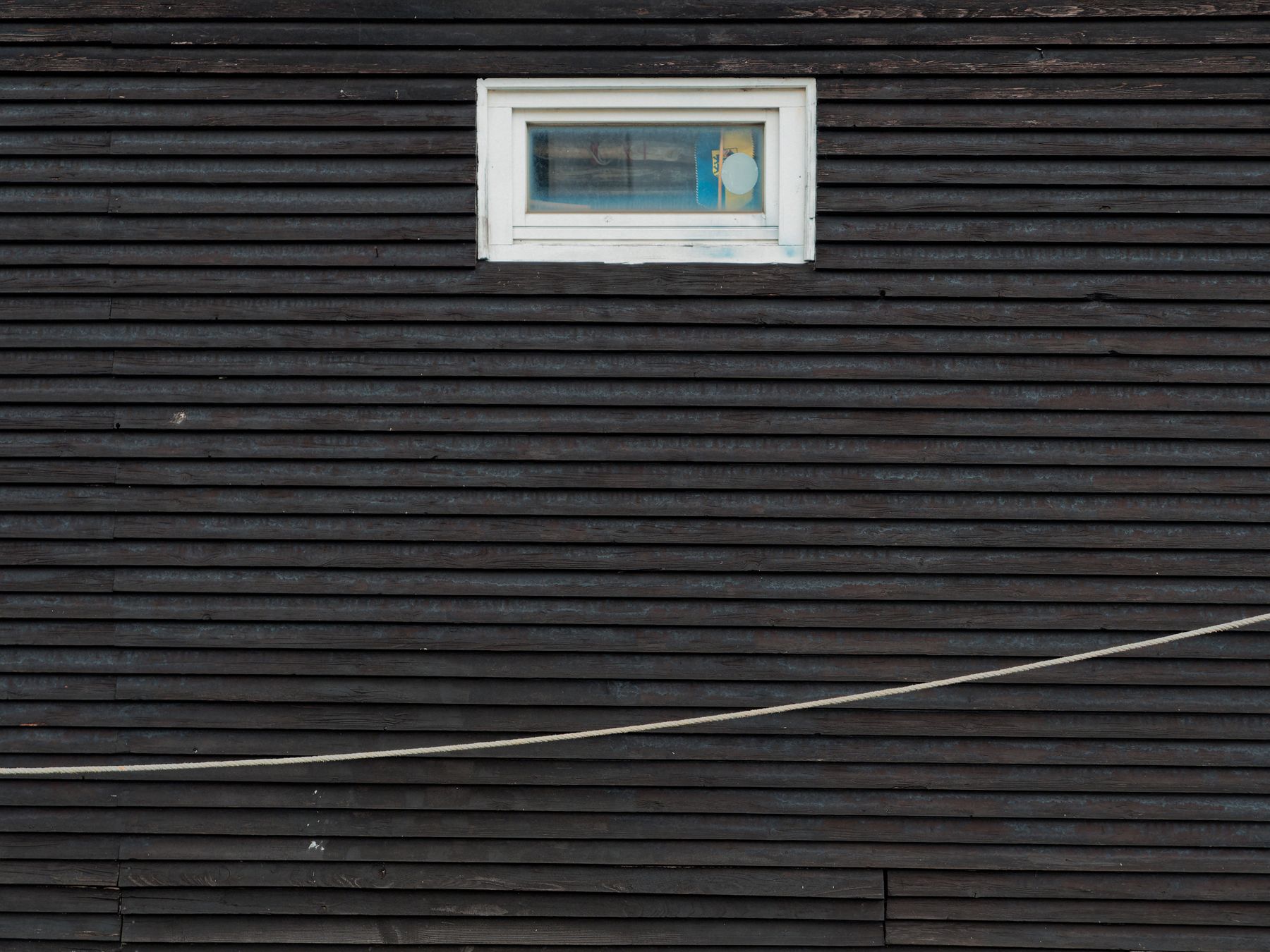 Painters and Decorators in Lower Morden — dust sheets down and the room fully protected