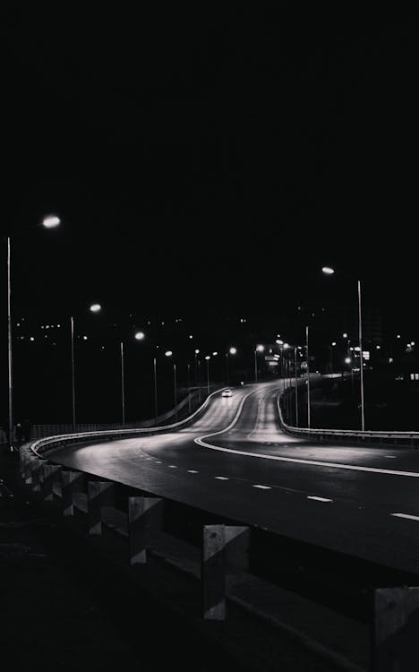 Photos gratuites de autoroute, citadin, noir et blanc