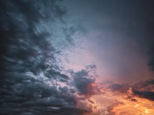 Kostenloses Stock Foto zu dunkle wolken, regenwolken, sturmwolken