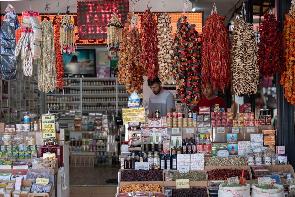 Северный Кипр для гурманов: 5 рынков, где местные покупают свежие продукты и специи