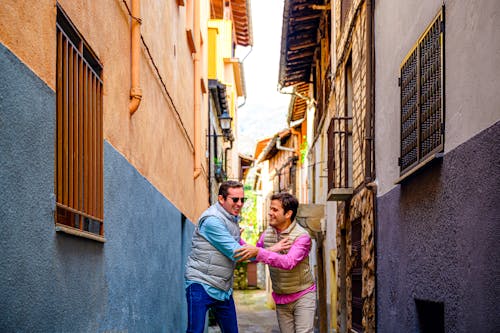 lgbt-h, 거리, 건물 외관의 무료 스톡 사진