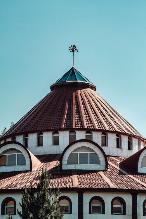 Free A unique dome architectural structure showcasing local design in Krasnousolsk, Russia. Stock Photo
