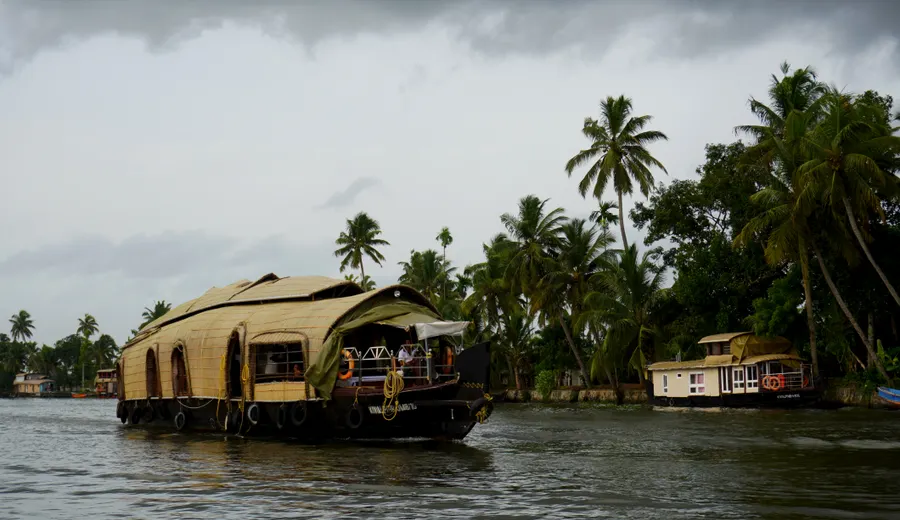 Alleppey (backwaters)
