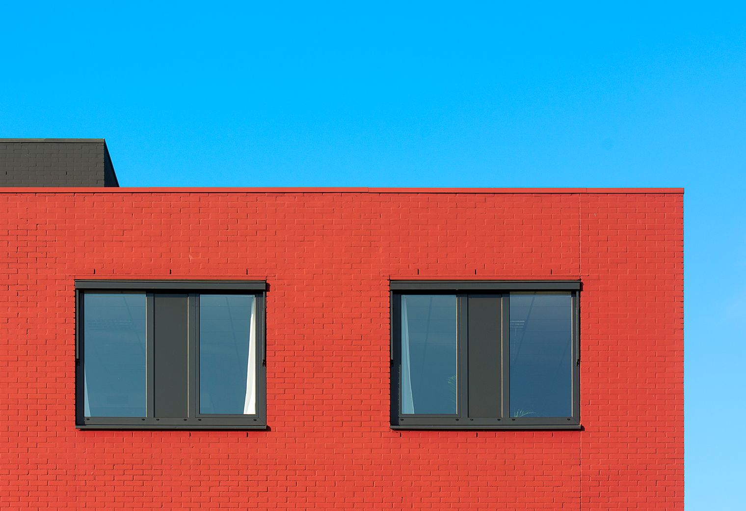 uPVC Spraying in North End — walls rolled to an even, flat finish