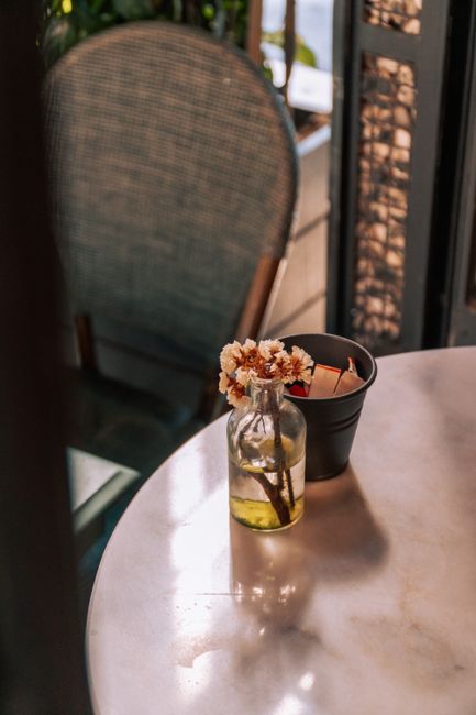 Tips Memilih Kafe Estetik yang Cocok Buat Kamu Tips Memilih Kafe Estetik yang Cocok Buat Kamu