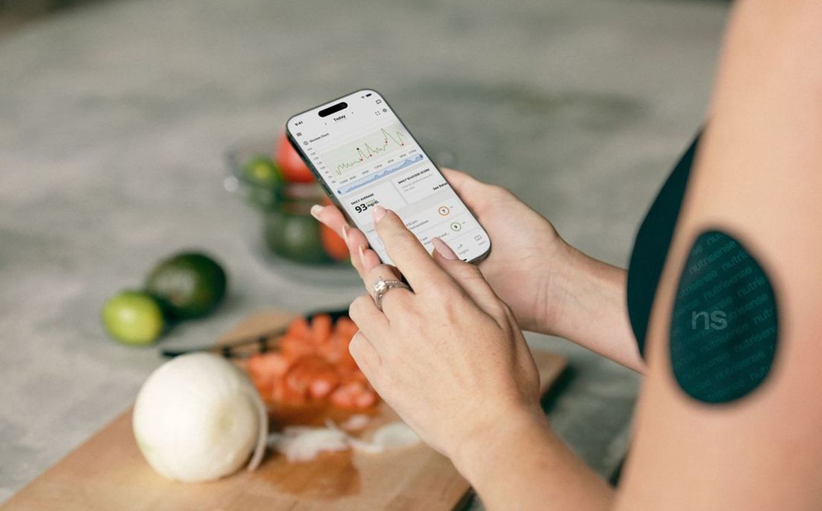 Lingo Continuous Glucose Monitor (CGM) Review: Know the Impact of What You Eat