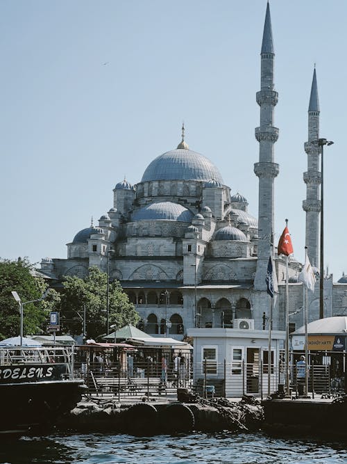 Yeni Cami Mosque in Istanbul 