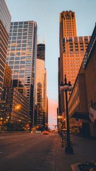 Stunning view of Chicago skyline during twilight highlighting iconic skyscrapers and urban architecture.
