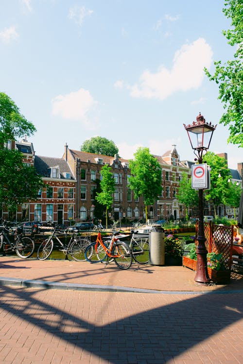 Ingyenes stockfotó Amszterdam, biciklik, épületek témában