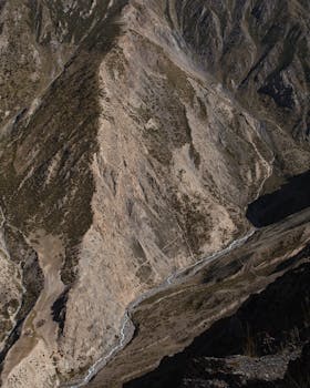 News report:  Pakistan drone attacks revealed, impacting Gujarat.  Security concerns rise in India.