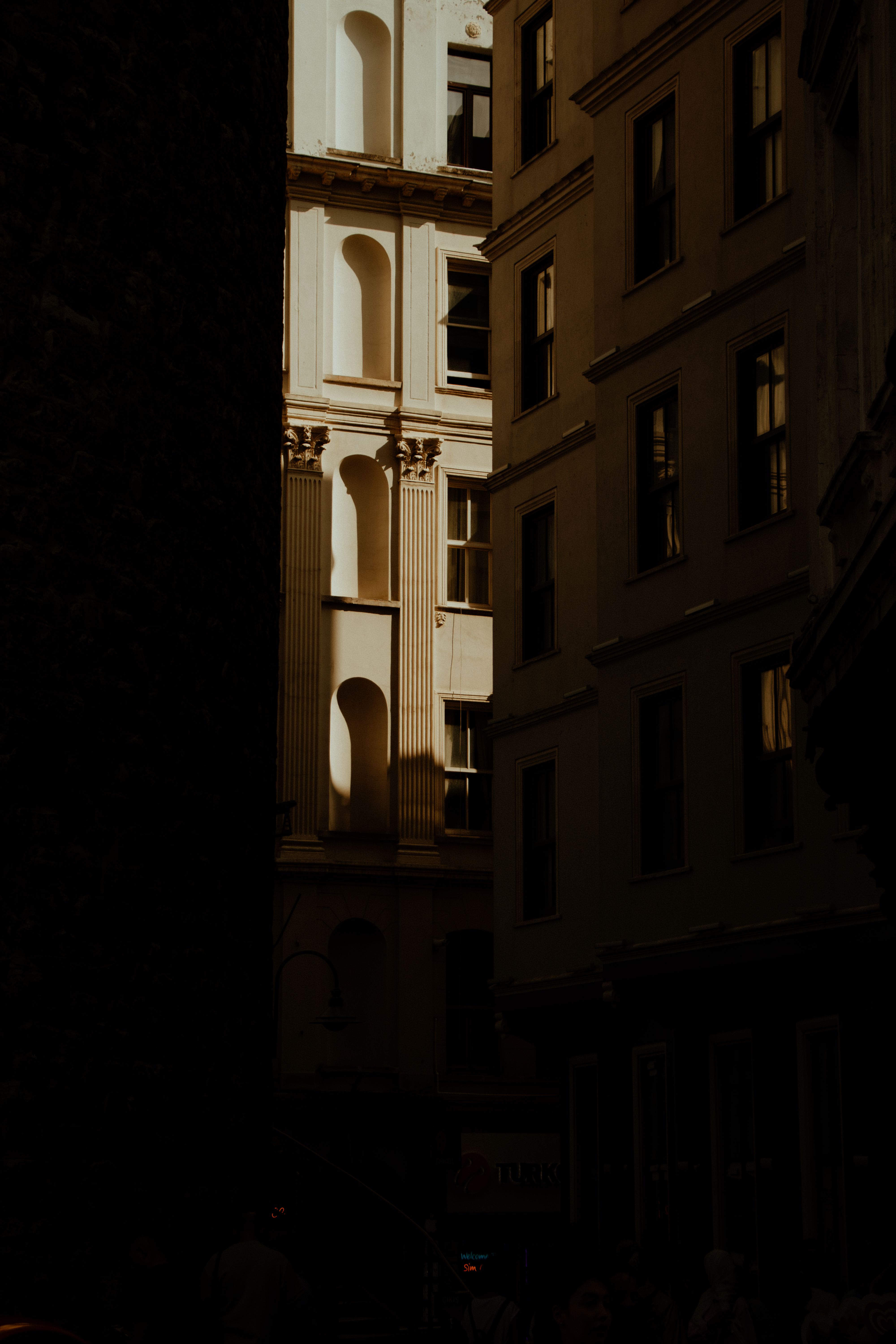 Shadow and Sunlit on Urban Facades · Free Stock Photo