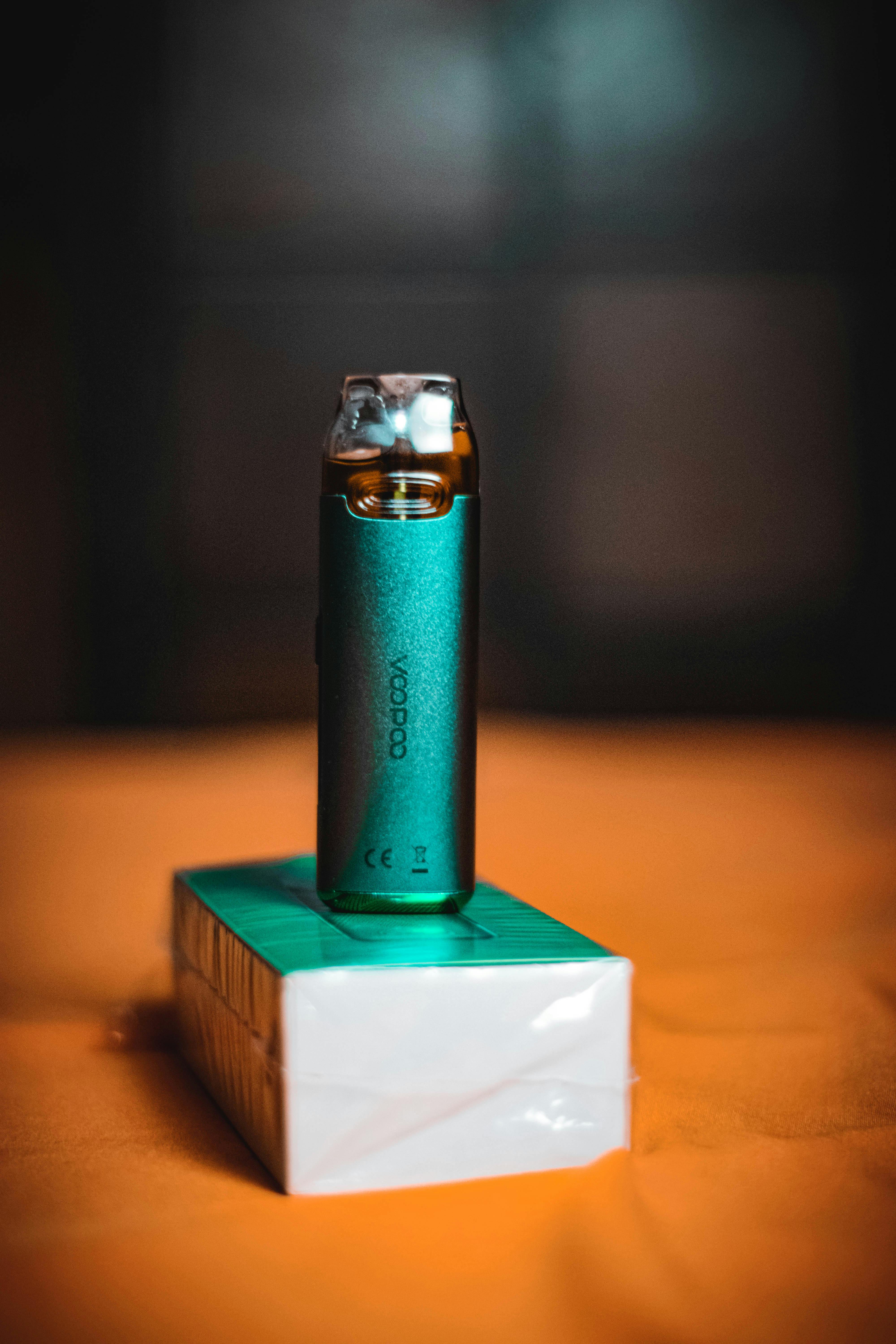 Ilmainen kuvapankkikuva tunnisteilla akkukäyttöinen, asuste, e-juice yhteensopiva Kuvapankkikuva