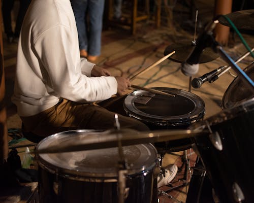 Foto stok gratis drum, drummer, instrumen