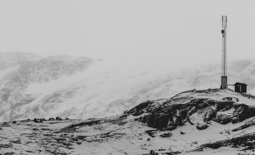 Immagine gratuita di bianco e nero, catena montuosa, freddo