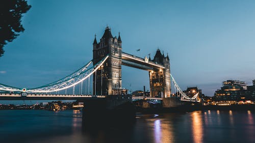 Free Photo of Tower Bridge During Dawn  Stock Photo