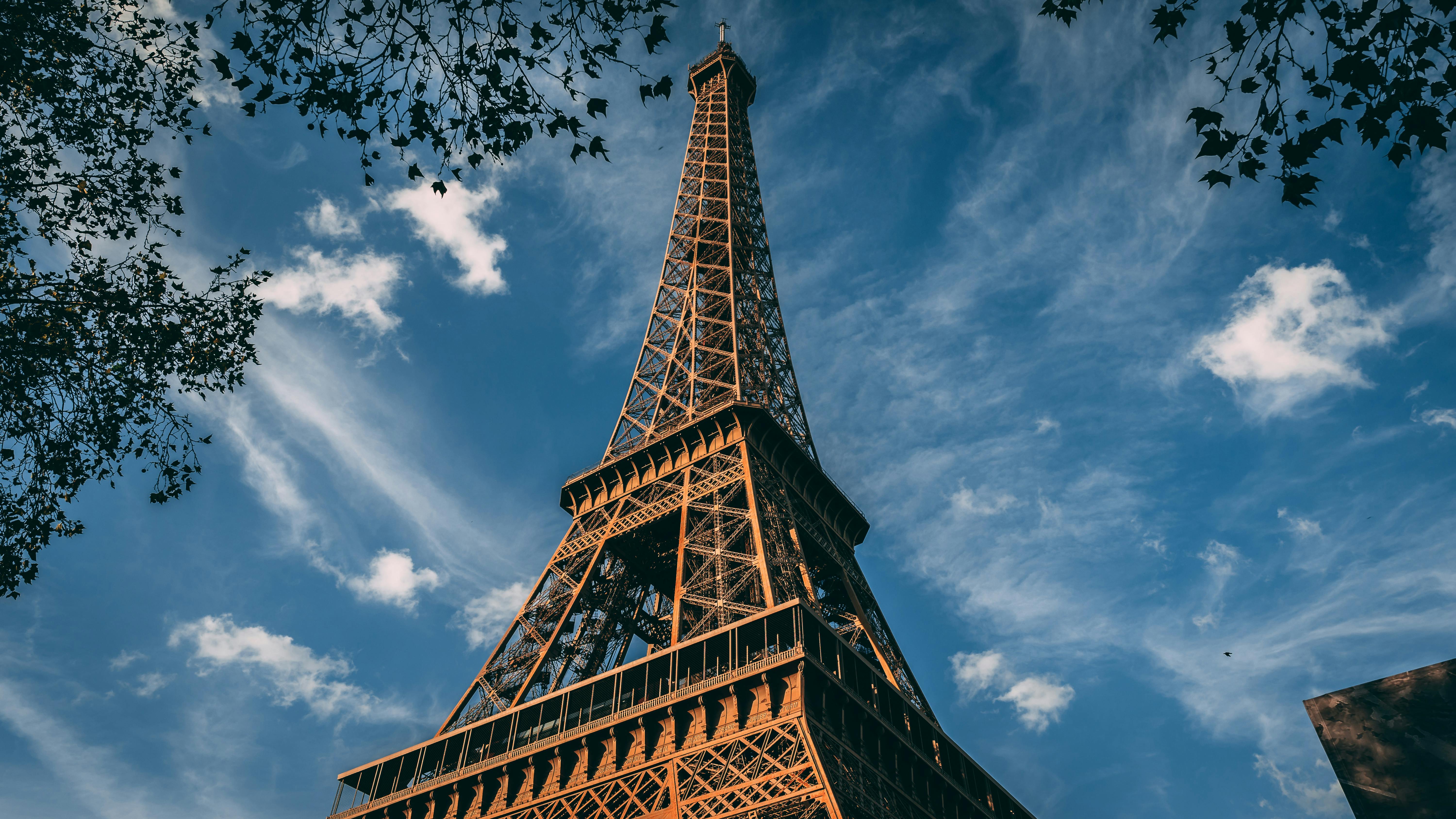 Eiffel Tower, Paris Painting · Free Stock Photo