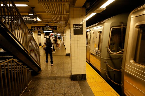 Kostenloses Stock Foto zu menschen, metro, new york