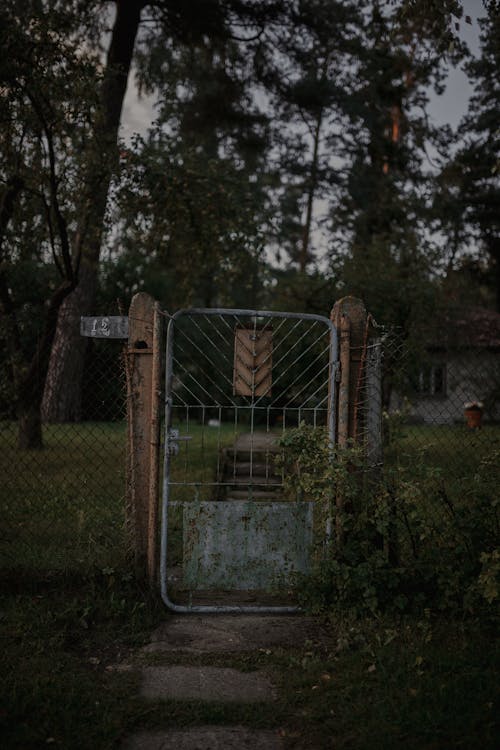 ゲート, さびれた, フェンスの無料の写真素材