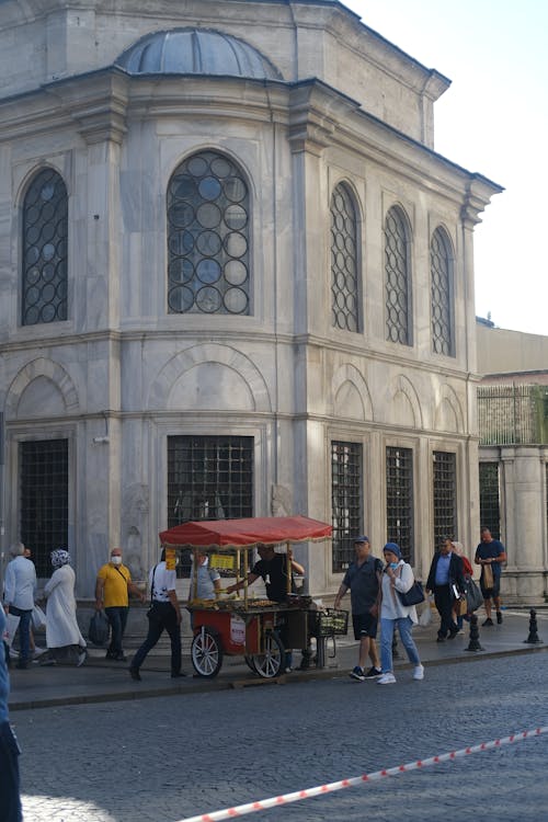 Fotos de stock gratuitas de calle, calles de la ciudad, caminando