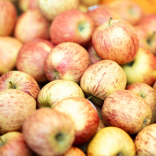 Close-up of a Bunch of Apples 