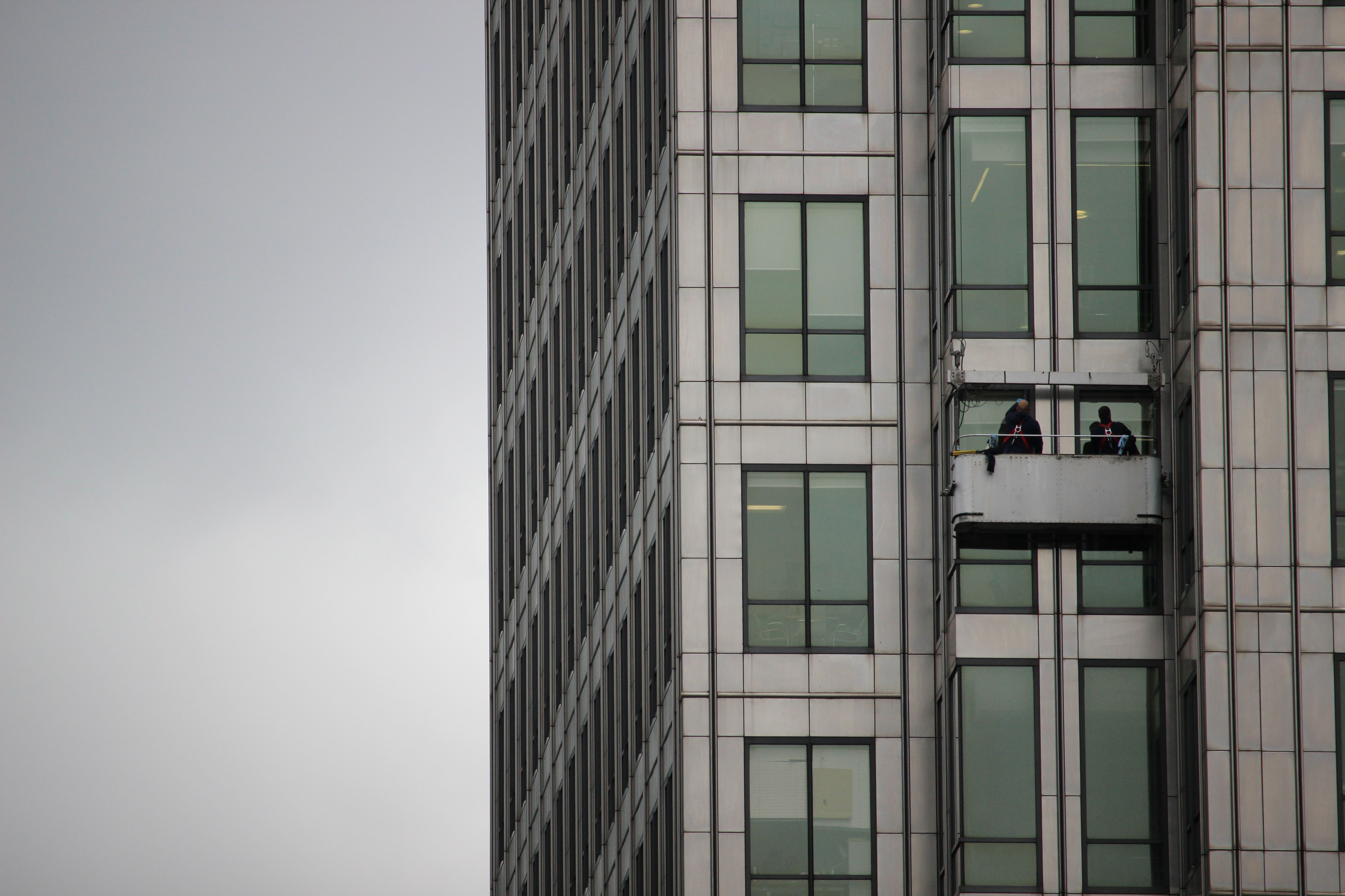 commercial window washer Las Vegas
