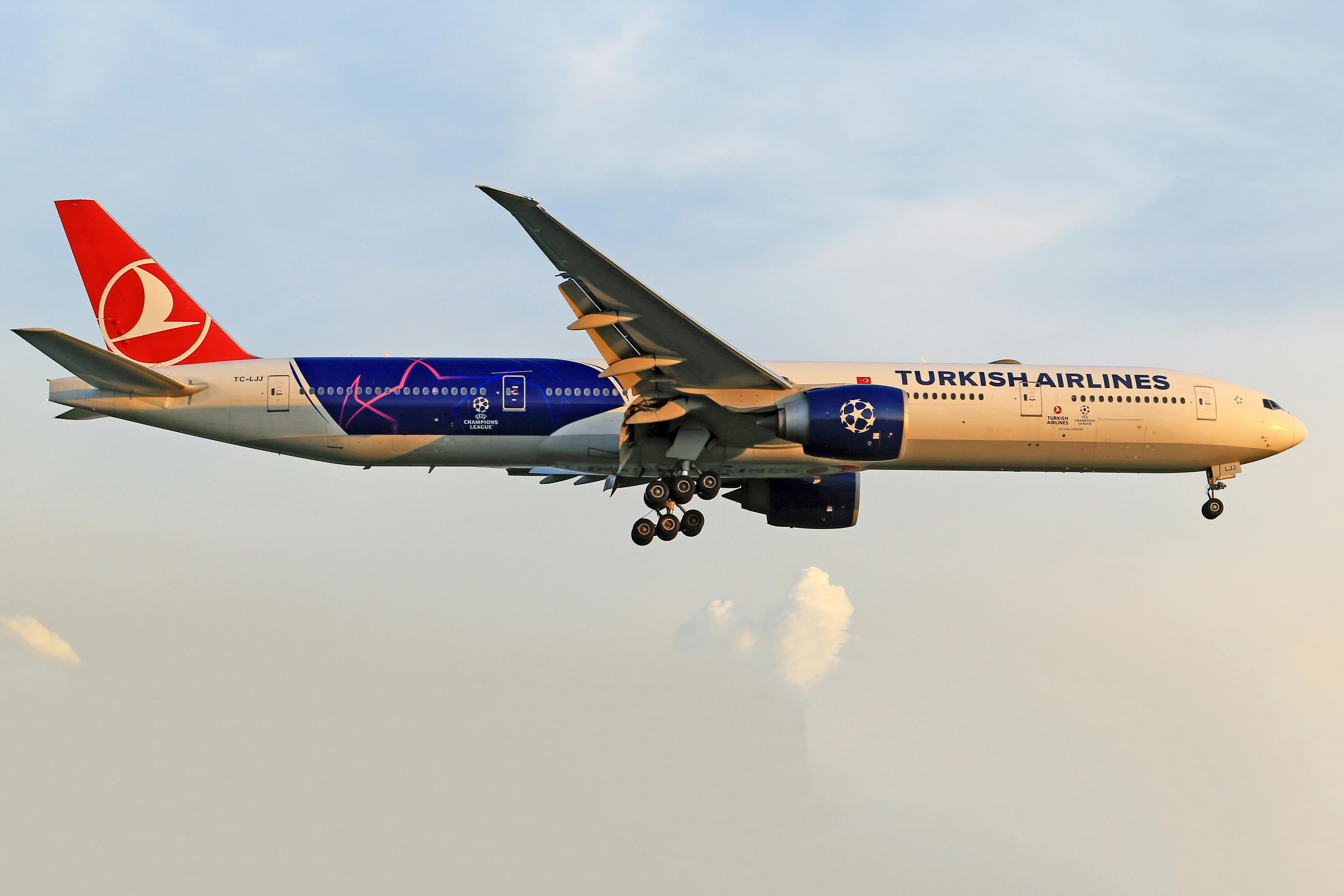 Philippine Airlines Appoints STIC Travel Group as Exclusive GSA in India, Strengthening Global Connectivity — Photo by Jeffry