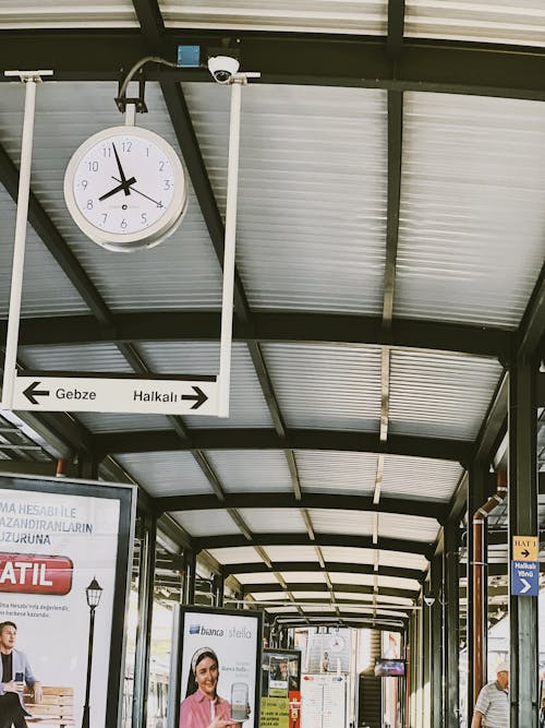 Gratis lagerfoto af lodret skud, rejse, station