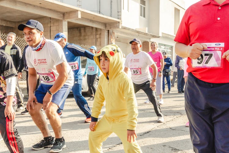 People Running City Marathon