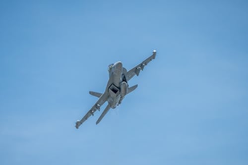 Foto d'estoc gratuïta de avió, cel clar, foto amb angle baix