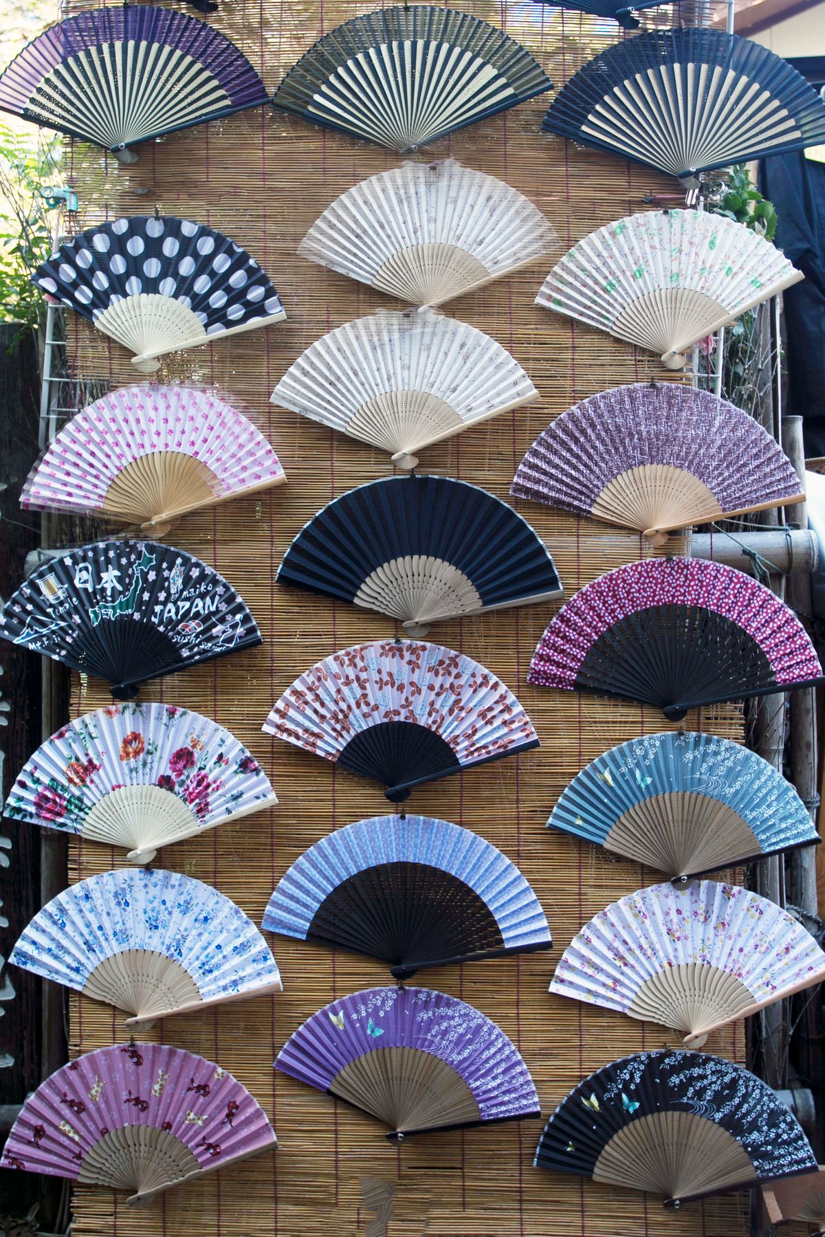 Japanese Fans A Broader Conversation About Health in the Entertainment Industry