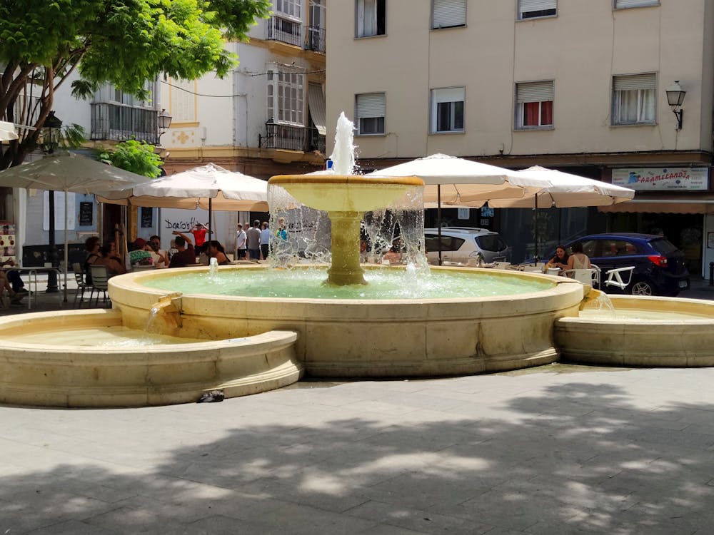 plaza del Mentidero de Cádiz