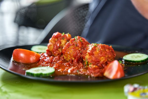 Keftedes (albóndigas griegas) con yogur