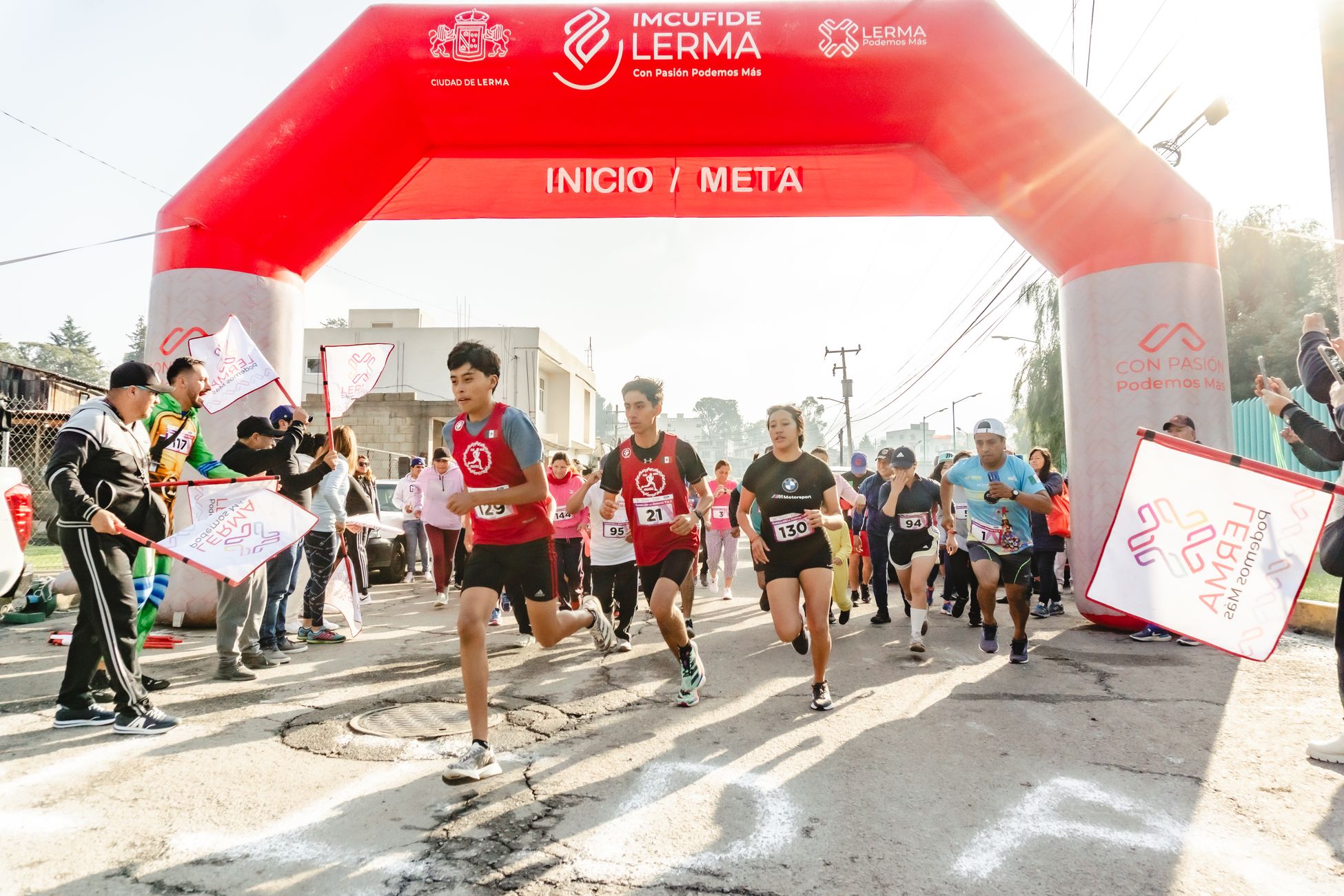 Jermaine en René organiseren Fun Run voor Moerdijkers