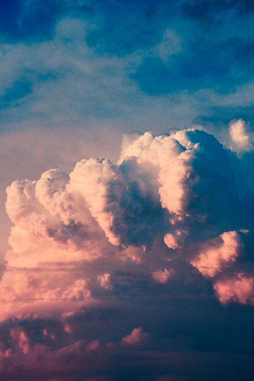 Free Captivating view of vibrant clouds at sunset in Ventspils, Latvia. Stock Photo