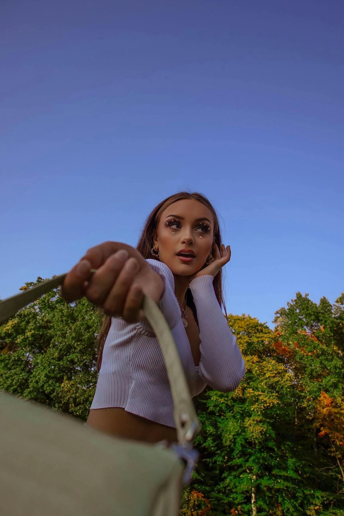 Woman Fashion Bag Hold Photos, Download The BEST Free Woman Fashion Bag