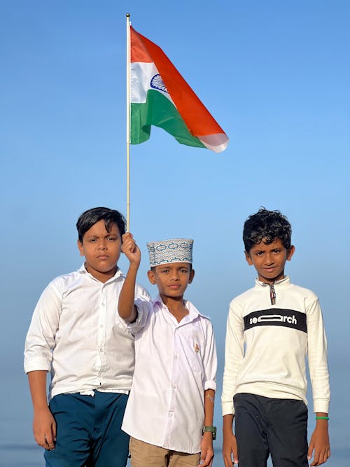 Kostenloses Stock Foto zu blauer himmel, elegant, flagge von indien