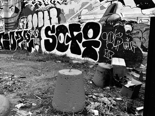 Free stock photo of black and white, graffiti, graffiti wall