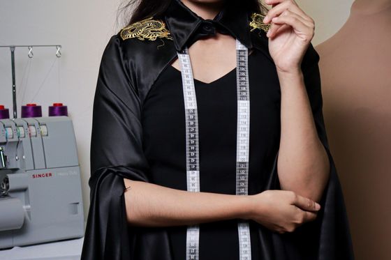 Tailor sewing dress — Terzi Can Konyaaltı Antalya