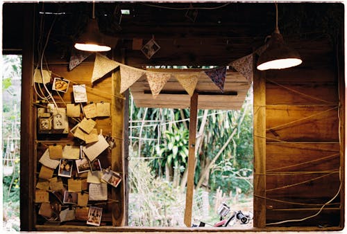 Foto profissional grátis de cartas, cenários, de madeira