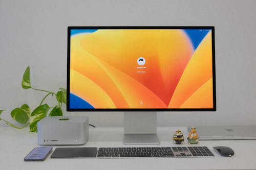 Immagine gratuita di apple, desktop, esposizione in studio