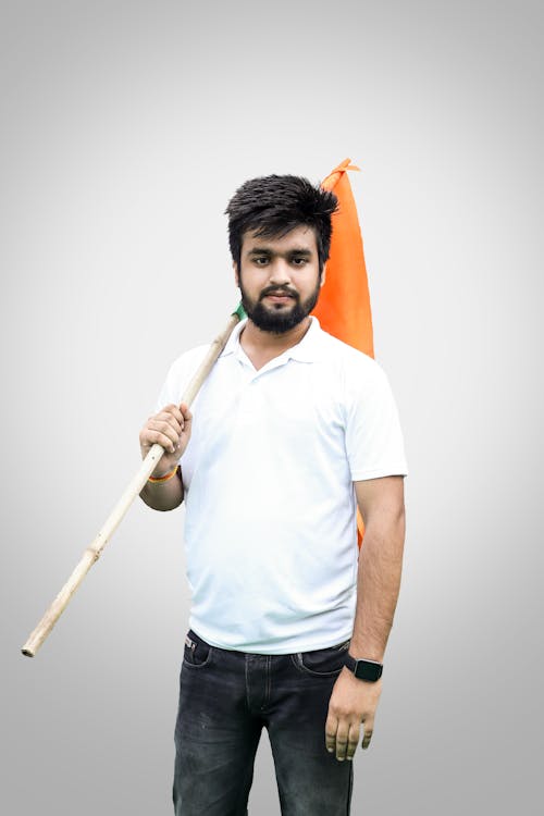 Бесплатное стоковое фото с день независимости, индийский мальчик с флагом, индия