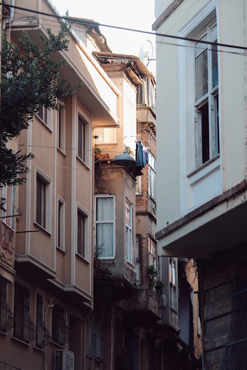 Fotobanka s bezplatnými fotkami na tému apartmány, balkón, balkóny