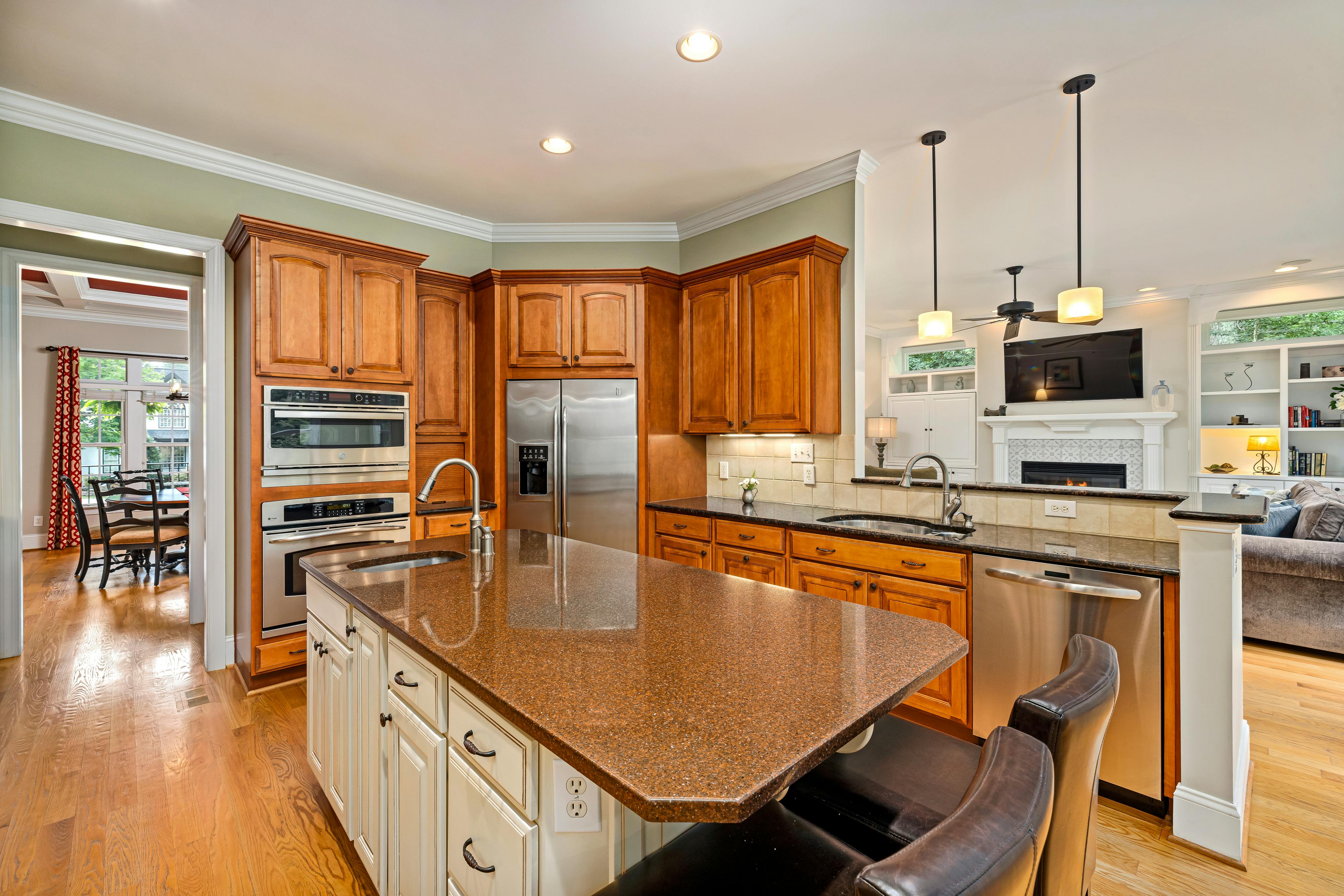DIY Kitchen Island Plans: Build Your Own Custom Kitchen Island - woodworking guide