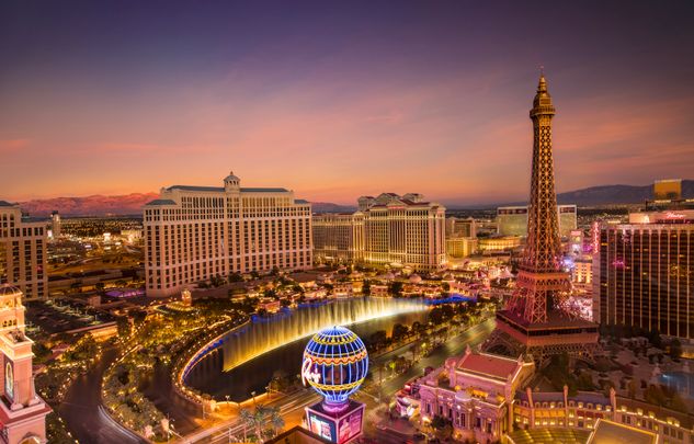 Online Casino: Spielautomaten und Live-Spiele im Überblick